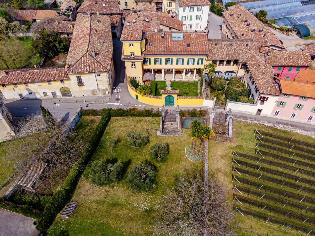 Castello Di Brusata Apartment By Quokka 360 - Romantic Flat With Pool Mendrisio Luaran gambar