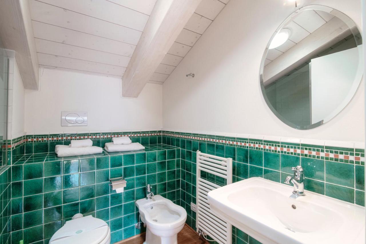 Castello Di Brusata Apartment By Quokka 360 - Romantic Flat With Pool Mendrisio Luaran gambar
